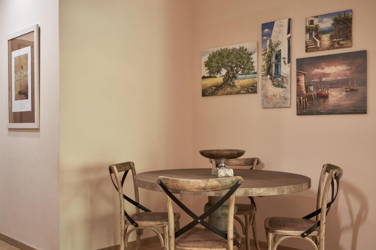 Spirou Merkouri Handcrafted 2Bd Home Atenas Exterior foto